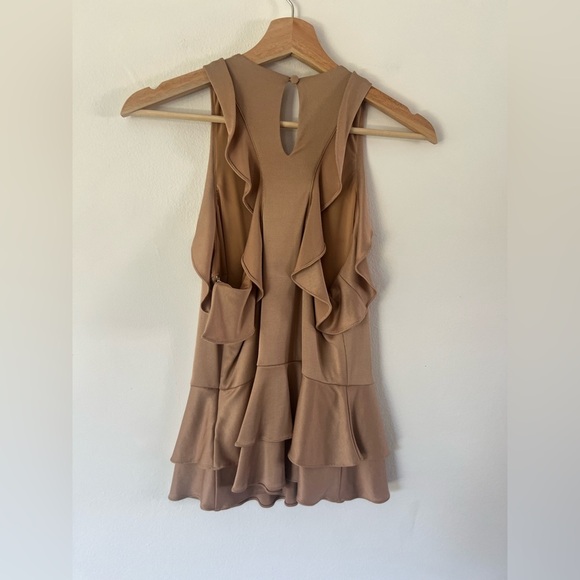 Jonathan Simkhai Bateau Neckline Tan Ruffle Peplum Tank Size Small - Picture 6 of 10